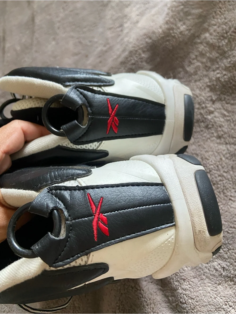 Reebok sporty sneakers